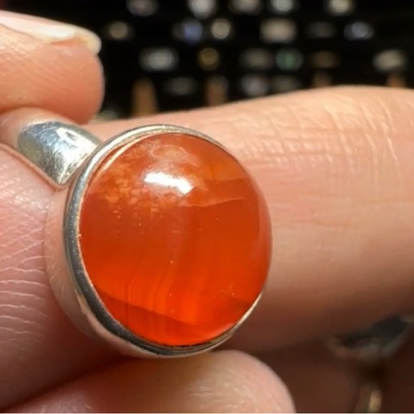 Orange Agate Ring—Visible Banding! 3ct-10mm stone! Very unusual and awesome! - Picture 2 of 11